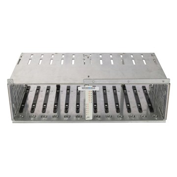 39J1695 Запчасти U3 SCSI BACKPLANE FOR HS DISKS 39J1695 - фото 135766