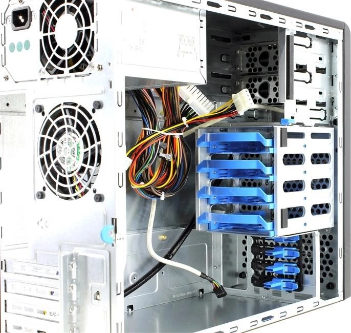 Серверный корпус SuperMicro CSE-731D-300B