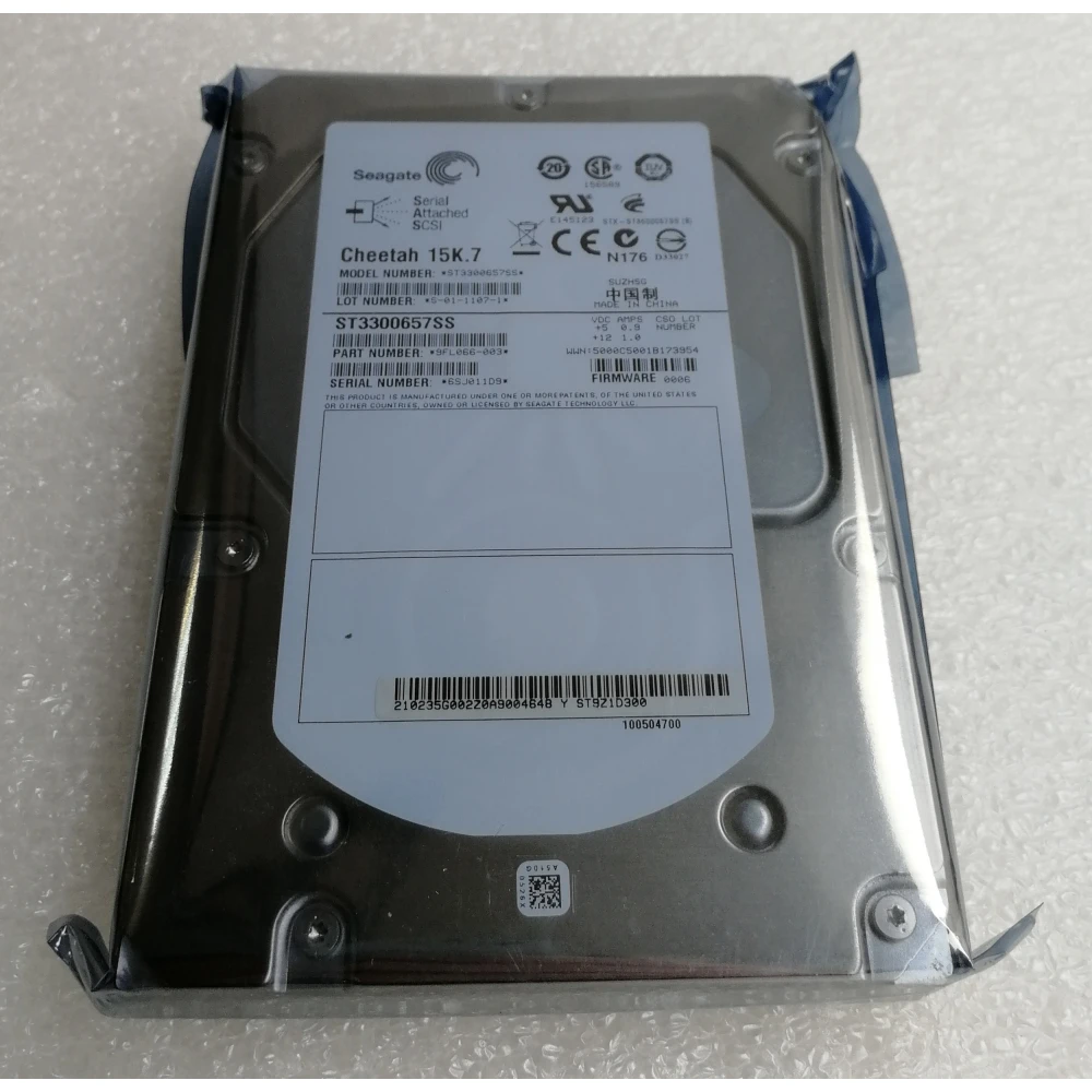 Жесткий диск Seagate ST3300657SS Cheetah 300 ГБ 15K 6G SAS LFF 3.5 серверный HDD