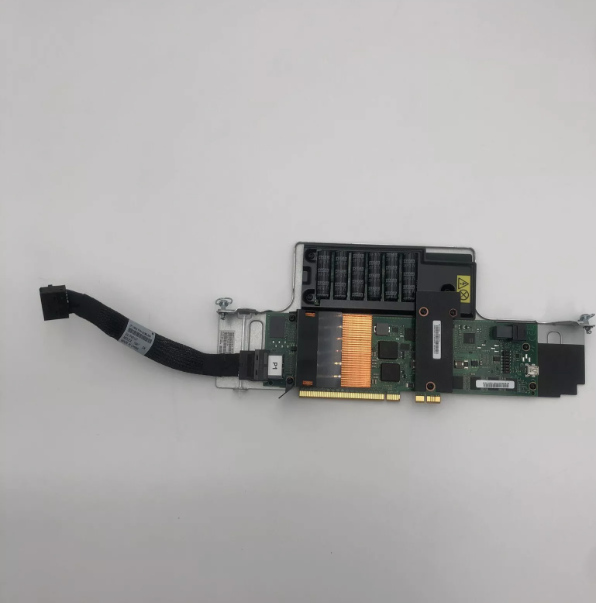 02DE392 Контроллер 6Gb PCIe3 (x8) SAS Raid Controller (P9)