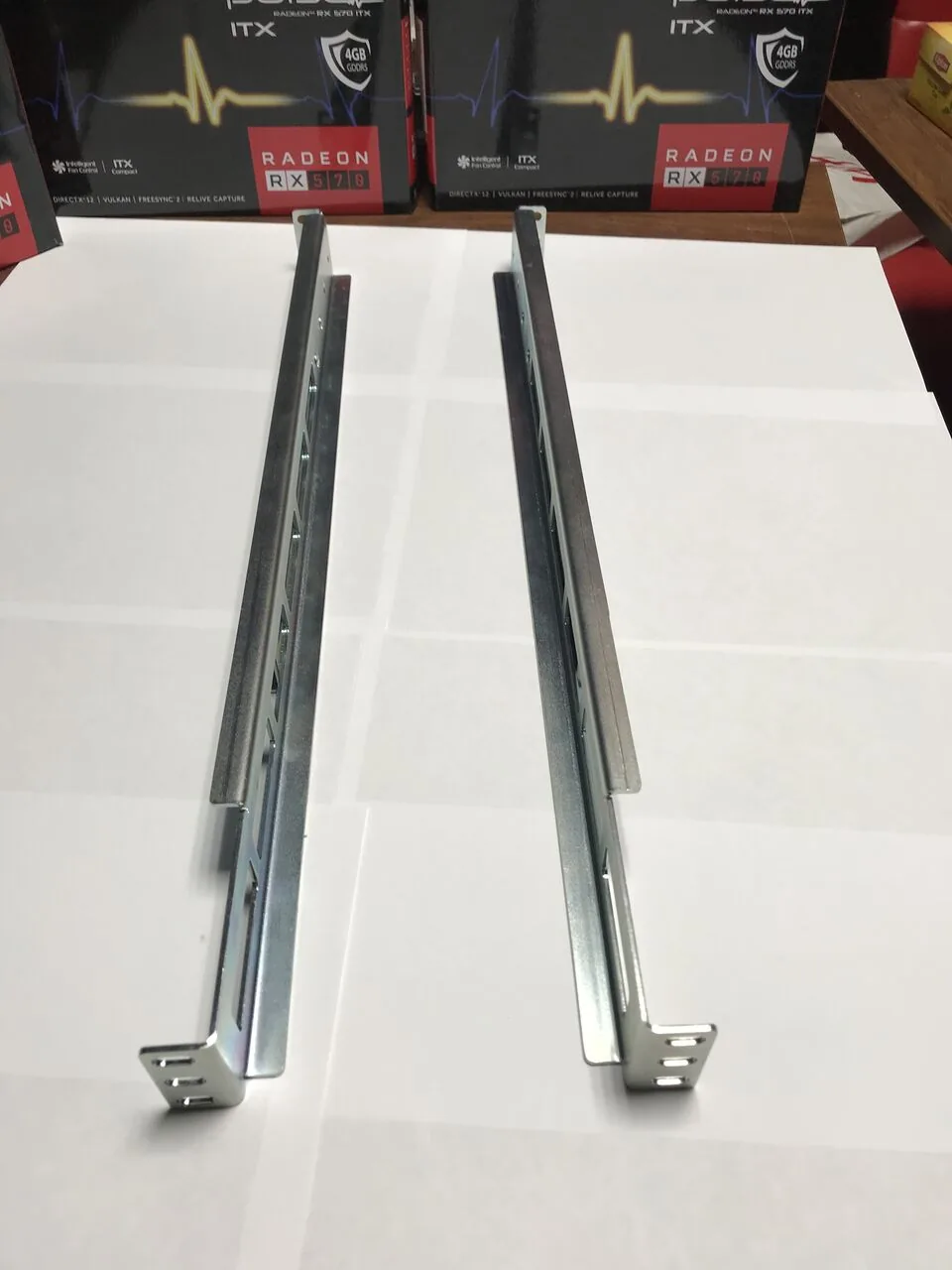 Направляющие в серверную стойку