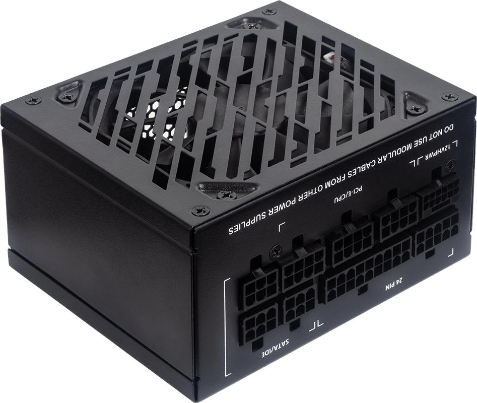 Блок питания Formula SFX 700W GSFX-700 80+ gold (20+4pin) APFC 80mm fan 5xSATA Cab Manag RTL